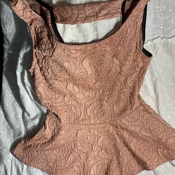 Dressy peplum tank shirt - Picture 8 of 9